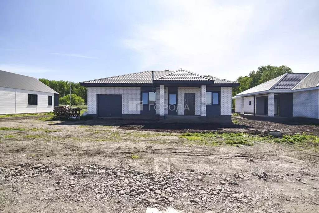 Дом в Алтайский край, Первомайский район, с. Санниково ул. Звездная ... - Фото 1