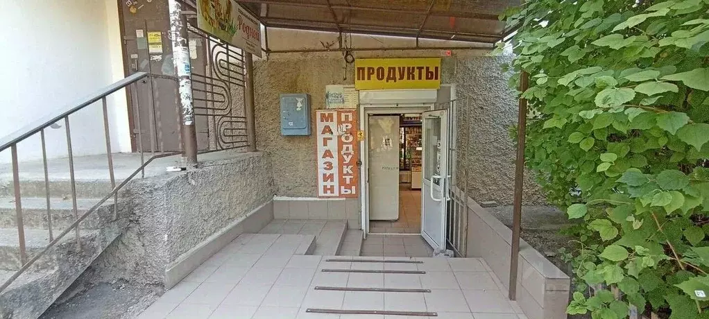 Помещение свободного назначения в Севастополь ул. Хрусталева, 83 (38 ... - Фото 1
