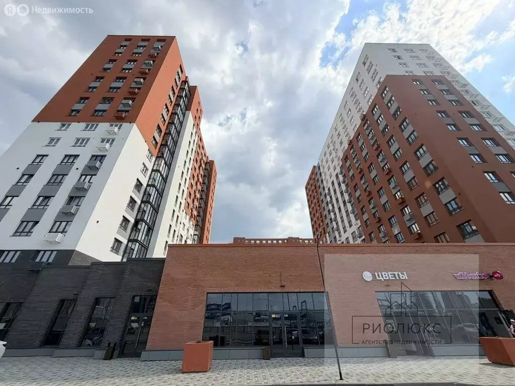 3-комнатная квартира: Челябинск, улица Университетская Набережная, ... - Фото 2