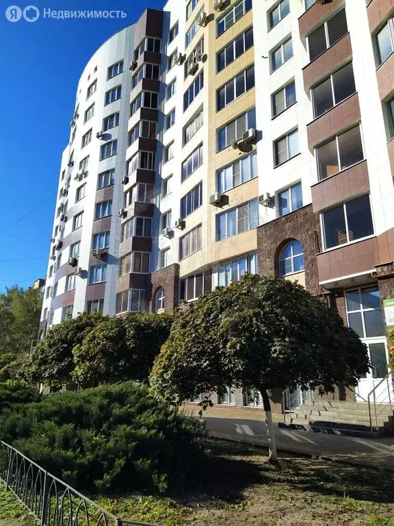3-комнатная квартира: Курск, улица Горького, 70 (118 м) - Фото 0