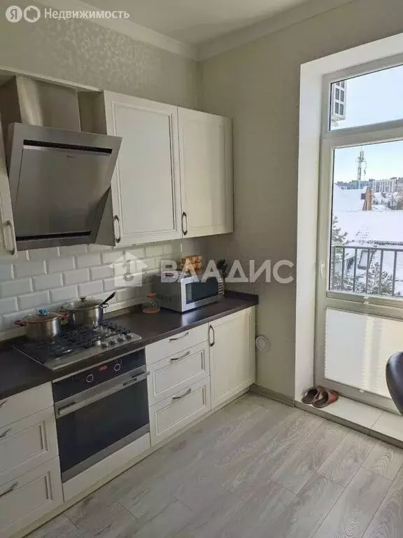 2-комнатная квартира: посёлок Невское, Клубная улица, 11 (88.3 м) - Фото 2