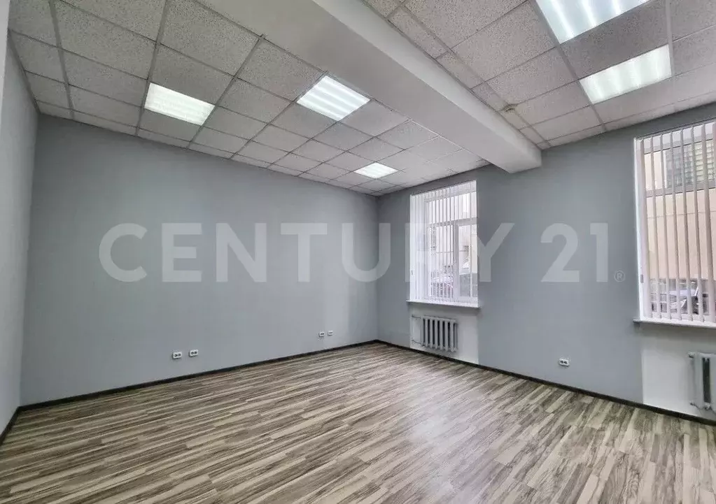 Офис в Санкт-Петербург 16-я Васильевского острова линия, 7 (334 м) - Фото 1