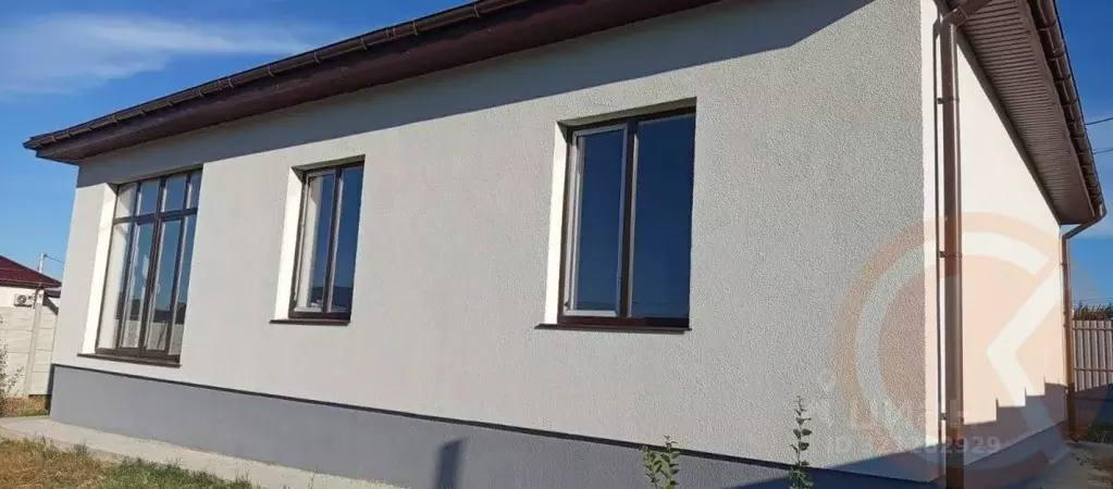 Дом в Крым, Симферопольский район, Трудовское с/пос, с. Строгоновка ... - Фото 0
