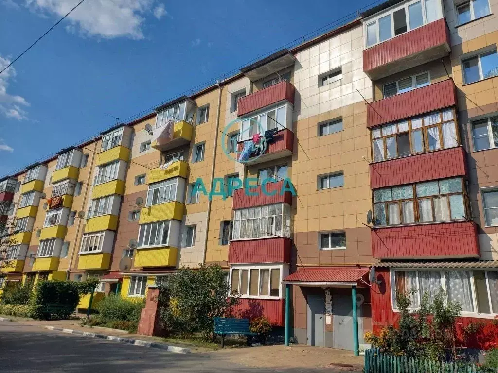 3-к кв. Белгородская область, Новый Оскол Ливенская ул., 142 (71.6 м) - Фото 1