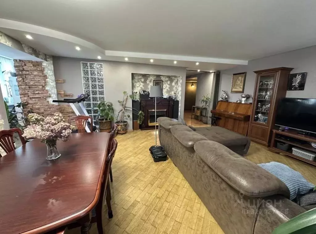 4-к кв. Московская область, Реутов Советская ул., 18 (108.8 м) - Фото 2