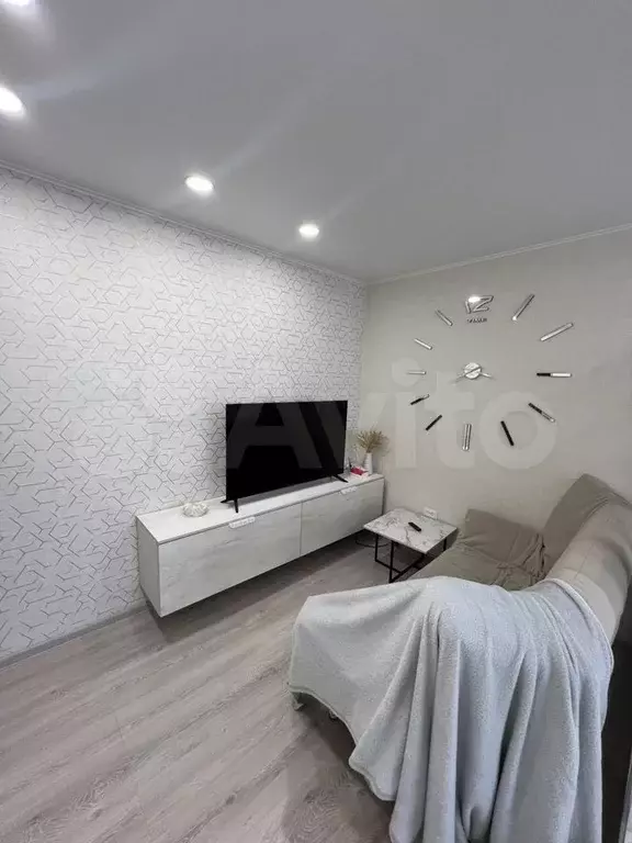 1-к. квартира, 31 м, 2/5 эт. - Фото 1
