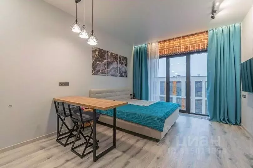 1-к кв. Санкт-Петербург наб. Макарова, 58 (30.0 м) - Фото 1