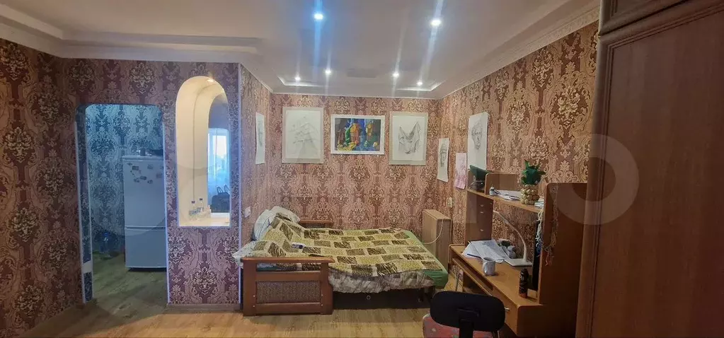 1-к. квартира, 32,7 м, 4/4 эт. - Фото 1