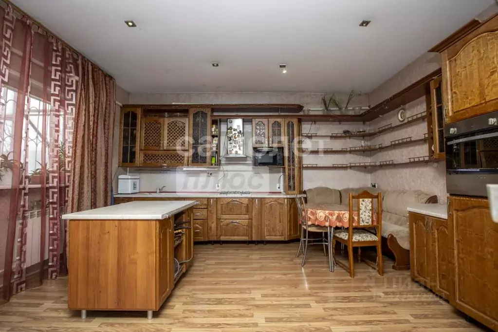 Дом в Ульяновская область, Ульяновск пер. 1-й Баумана, 50 (164 м) - Фото 1