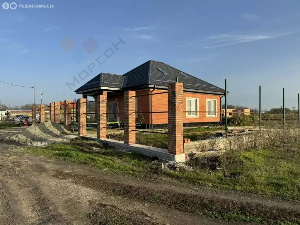 Дом в Новотитаровское сельское поселение, село Примаки (106 м) - Фото 2