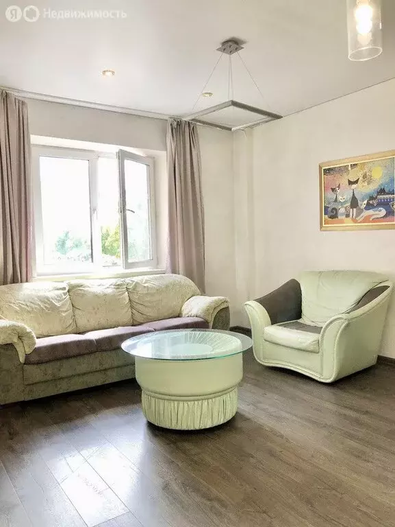 1-комнатная квартира: Киров, улица Сурикова, 14к1 (47.2 м) - Фото 1