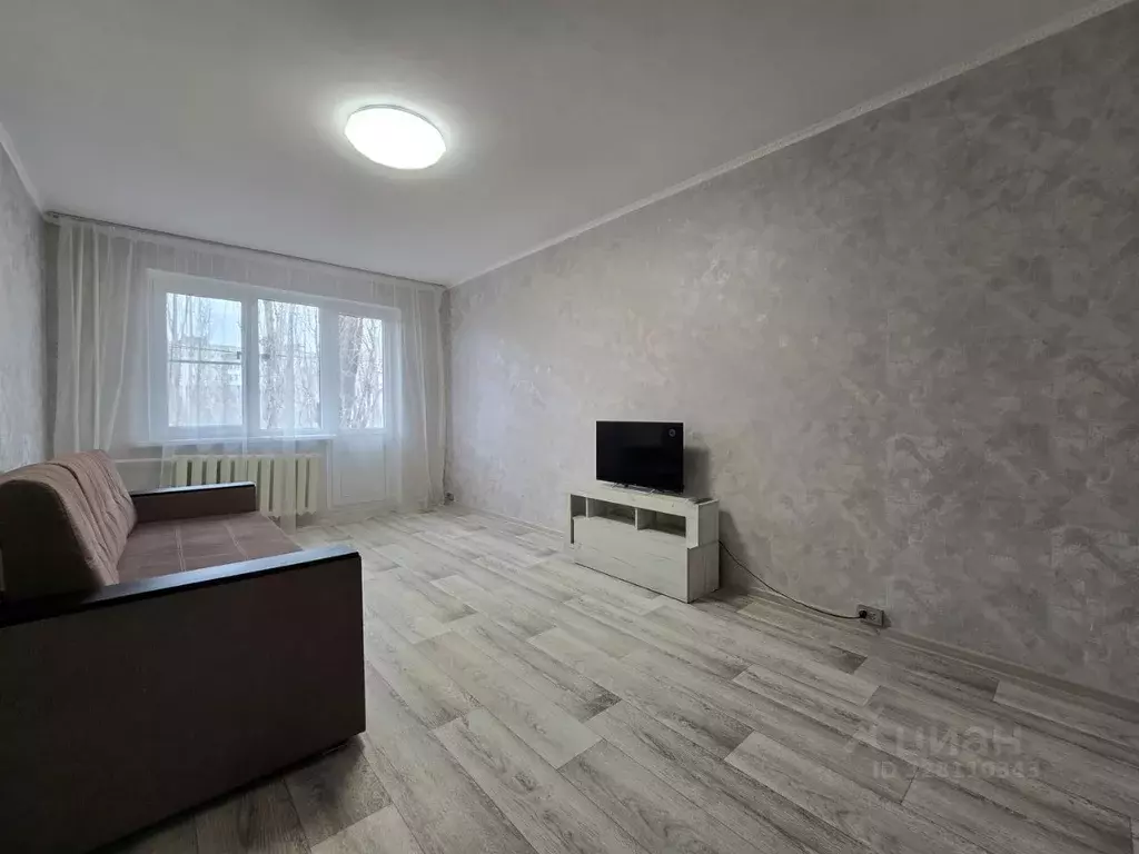 2-к кв. Волгоградская область, Волгоград ул. 50 лет Октября, 22 (50.0 ... - Фото 1