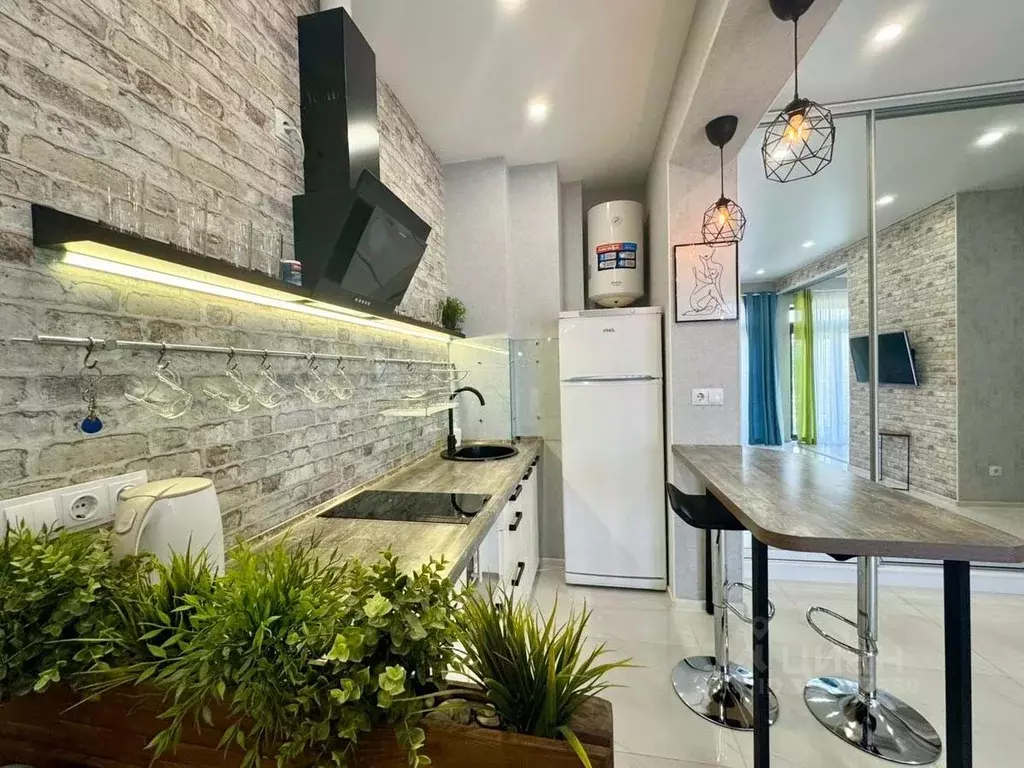 2-к кв. Крым, Алушта ул. Горького, 9а (42.1 м) - Фото 1