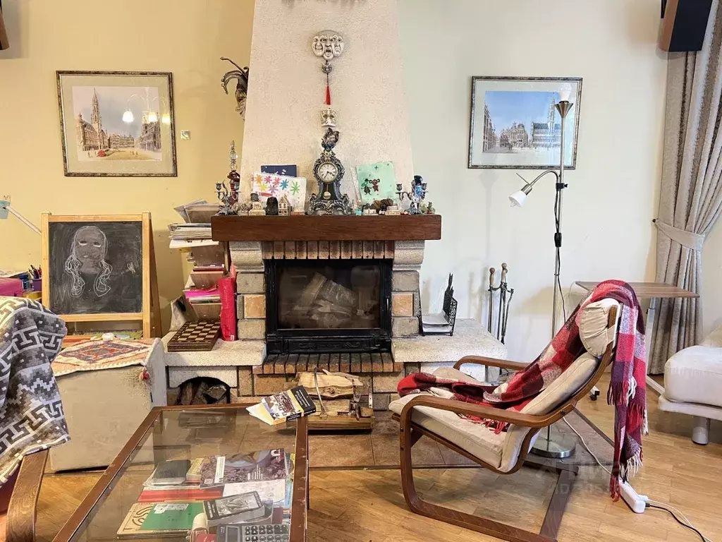 Дом в Москва д. Зименки, Газовик СНТ,  (350 м) - Фото 1