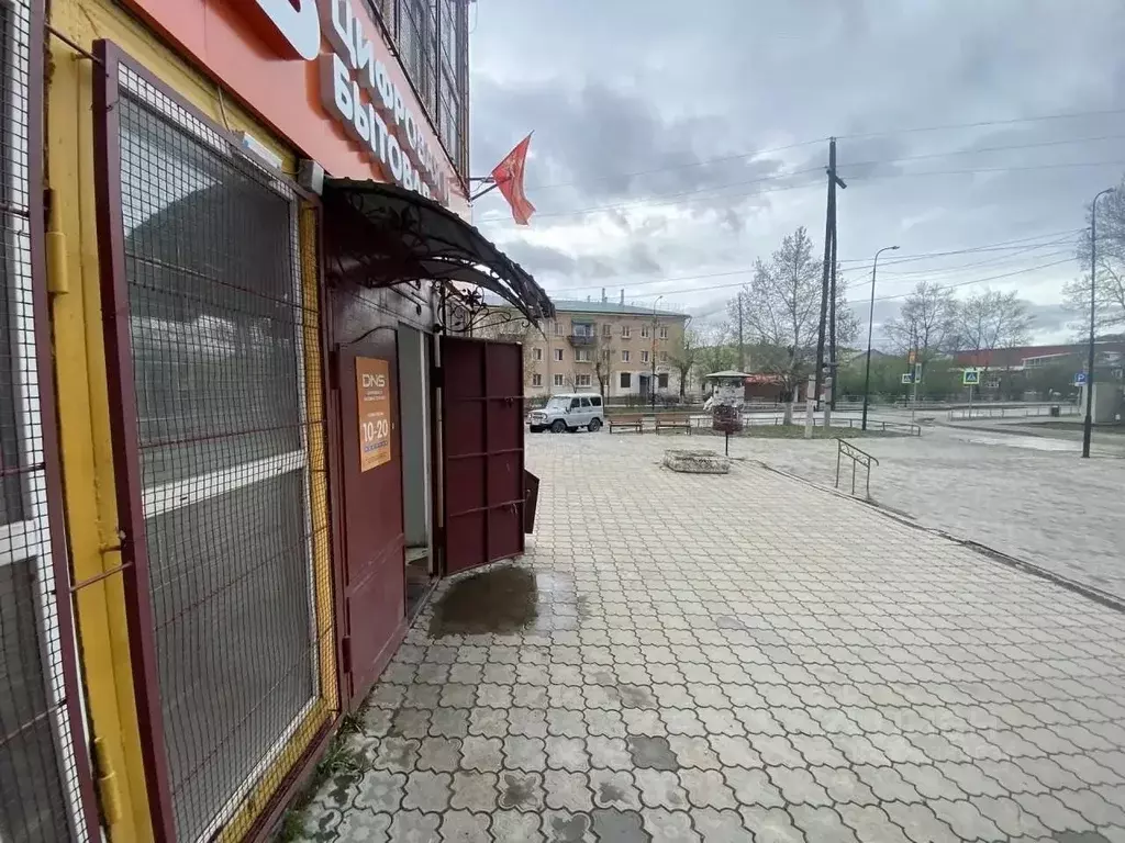 Торговая площадь в Бурятия, Закаменск ул. Ленина, 25А (300 м) - Фото 1