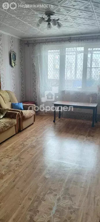 3-комнатная квартира: Екатеринбург, Трактовая улица, 9 (62.8 м) - Фото 1