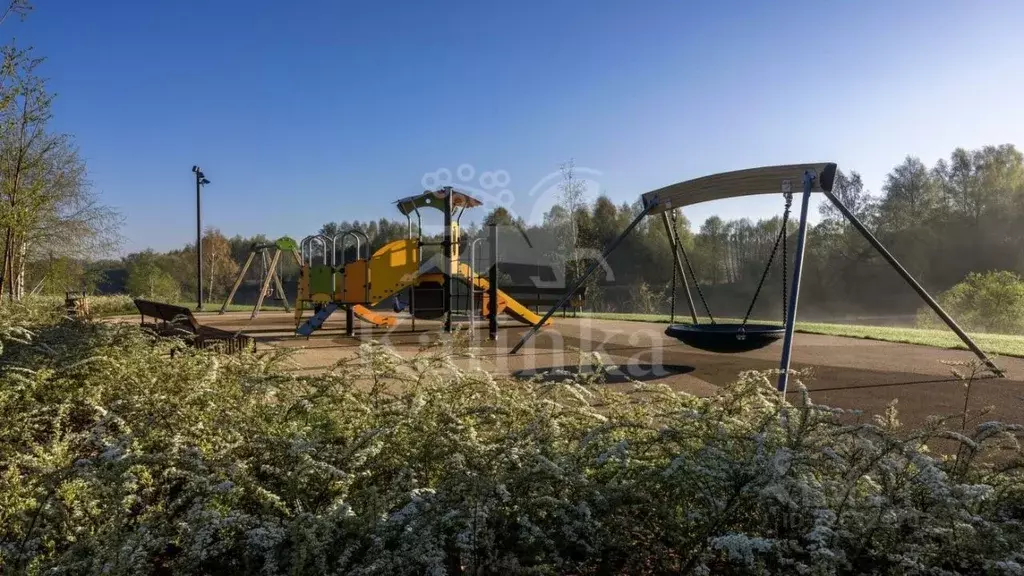 Участок в Московская область, Красногорск городской округ, д. ... - Фото 2