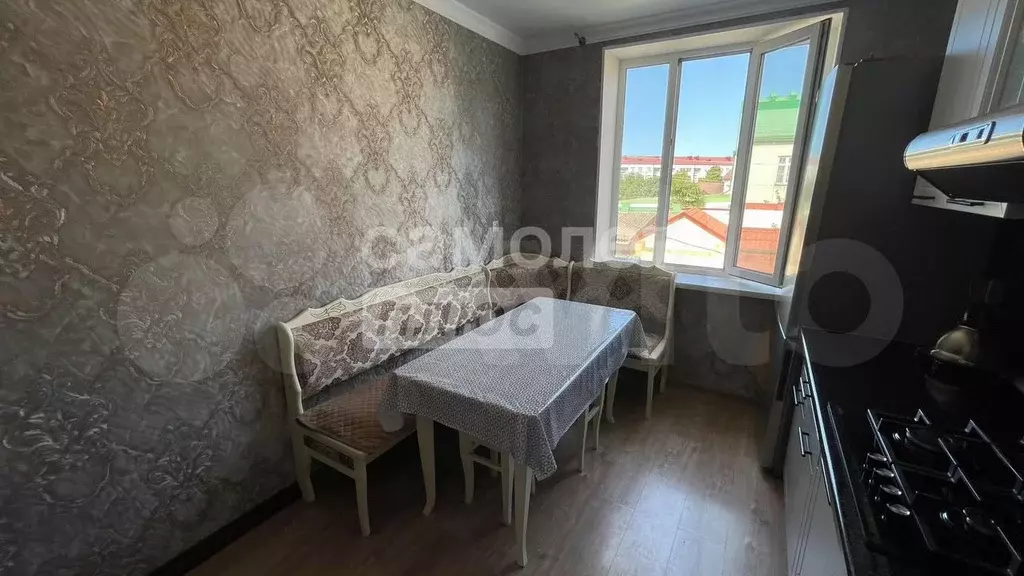 3-к. квартира, 85,8 м, 2/2 эт. - Фото 1