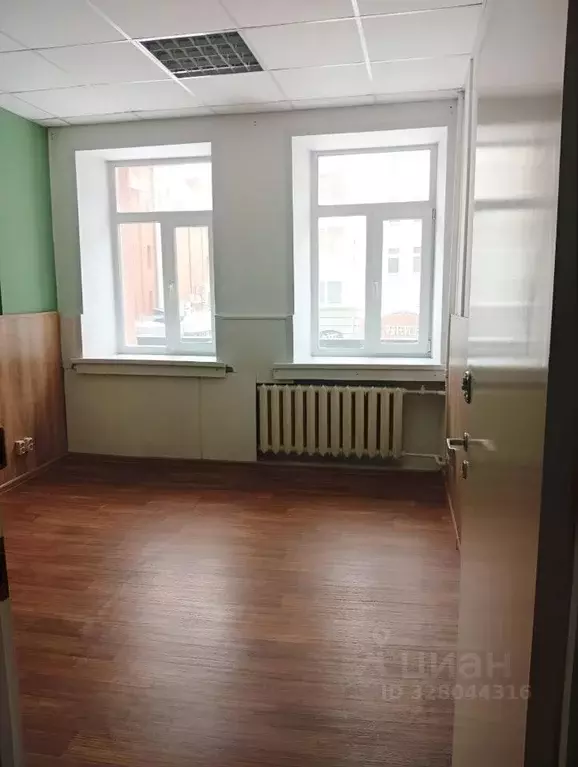 Офис в Новосибирская область, Новосибирск Красный просп., 39 (16 м) - Фото 2