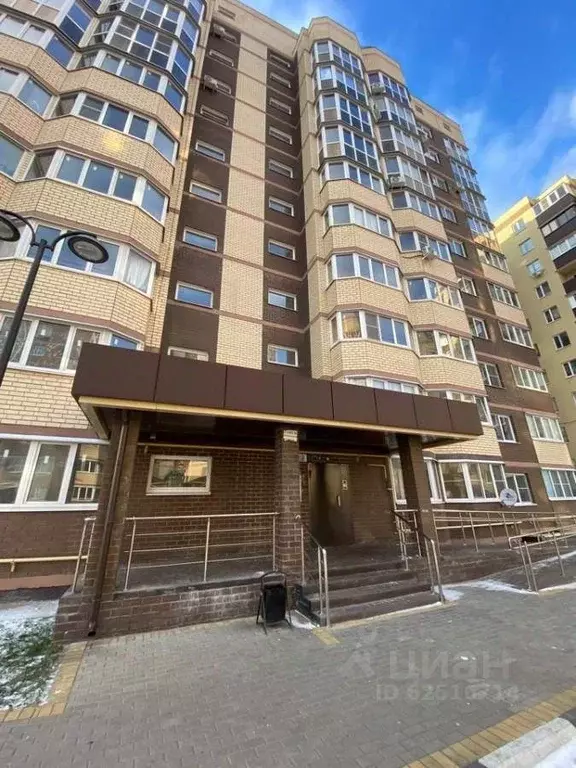 Студия Воронежская область, Семилуки Курская ул, 46 (28.2 м) - Фото 0