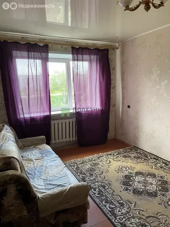 1-комнатная квартира: посёлок городского типа Хомутово, Заводской ... - Фото 2