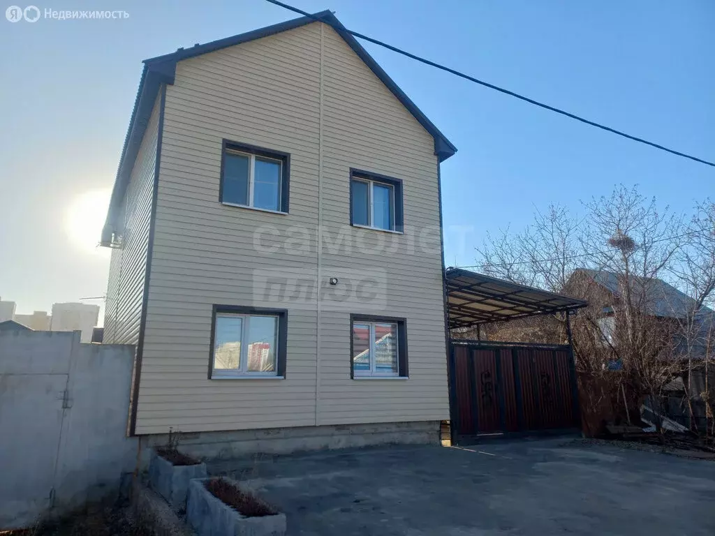 Дом в Оренбург, улица Коммуны, 91 (180 м) - Фото 0