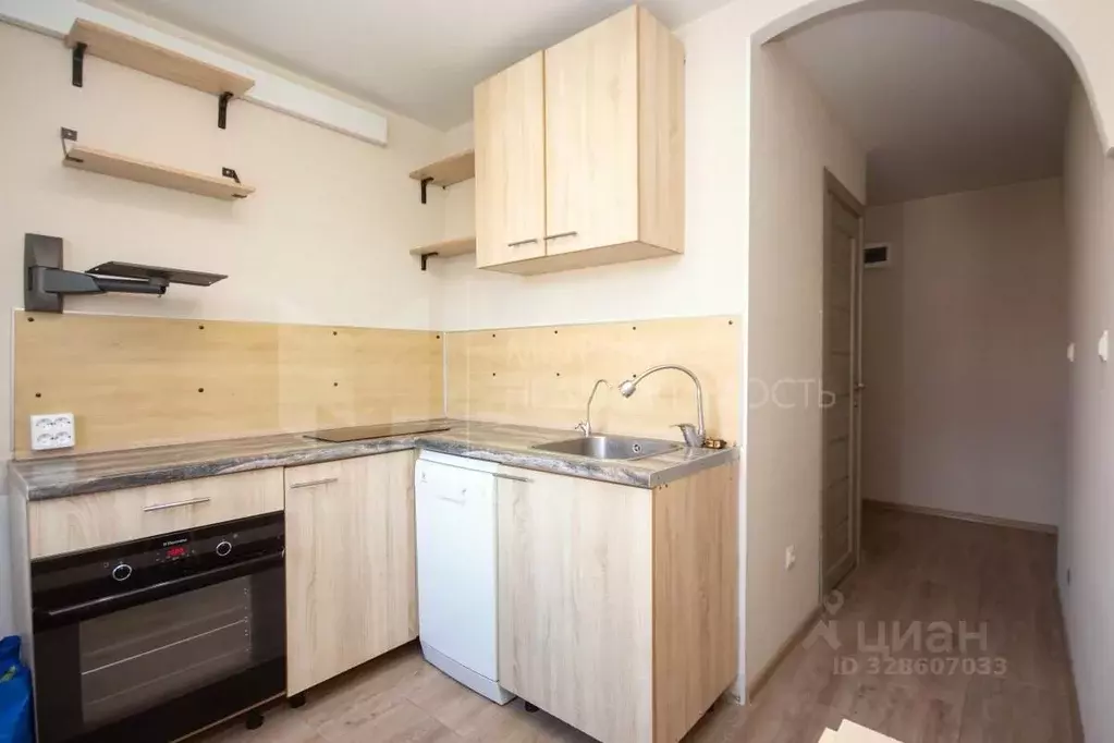 3-к кв. Тюменская область, Тюмень ул. Мельникайте, 95А (52.8 м) - Фото 2