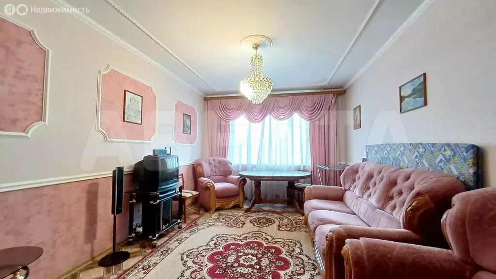 3-комнатная квартира: Омск, улица Туполева, 3 (62.9 м) - Фото 2