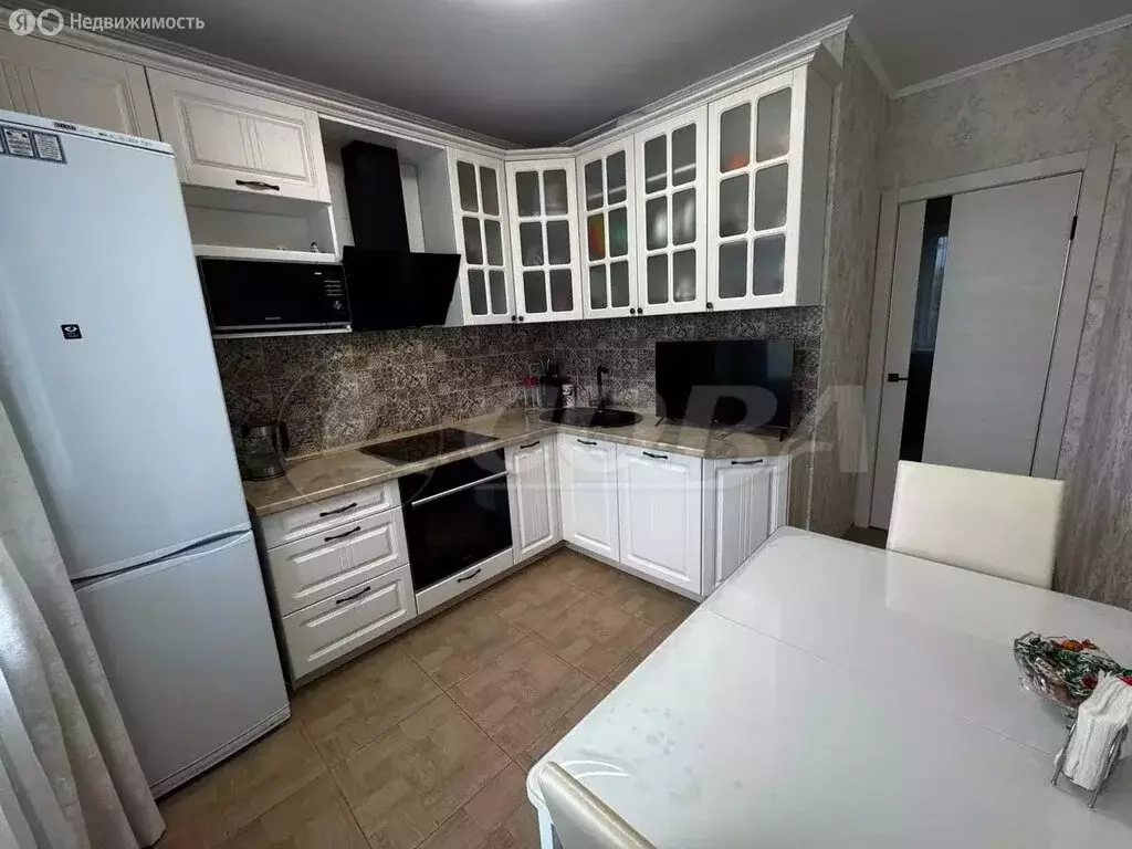 1-комнатная квартира: Тобольск, 9-й микрорайон, 37 (38.2 м) - Фото 1