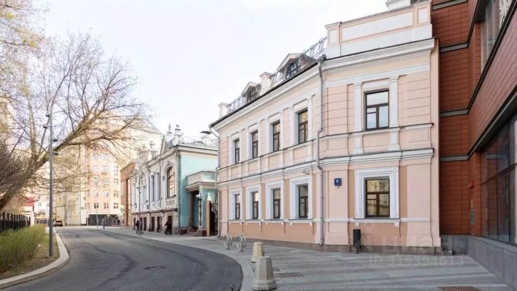 Офис в Москва Средний Овчинниковский пер., 8С2 (246 м) - Фото 1