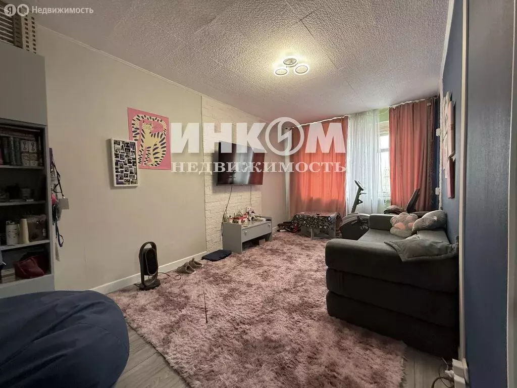 3-комнатная квартира: Балашиха, улица Твардовского, 5 (55.2 м) - Фото 2