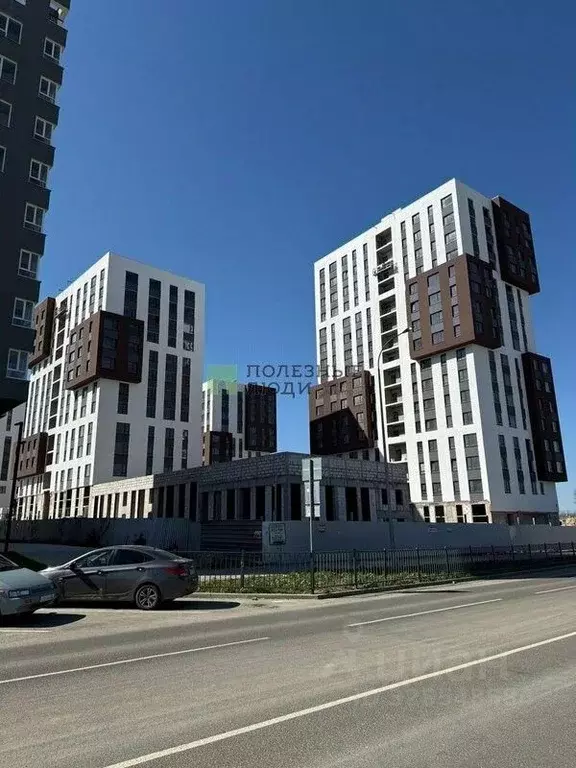 2-к кв. Крым, Симферополь просп. Александра Суворова, 17 (58.13 м) - Фото 1