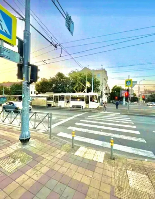 Дом в Краснодарский край, Краснодар Дубинка мкр, ул. Озерная, 64 (53 ... - Фото 0
