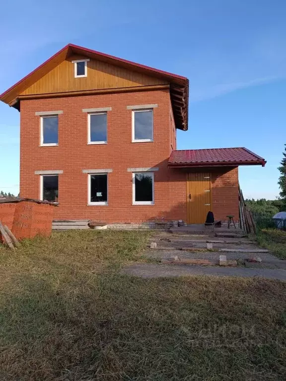 Дом в Новгородская область, Солецкий муниципальный округ, д. Селище  ... - Фото 1