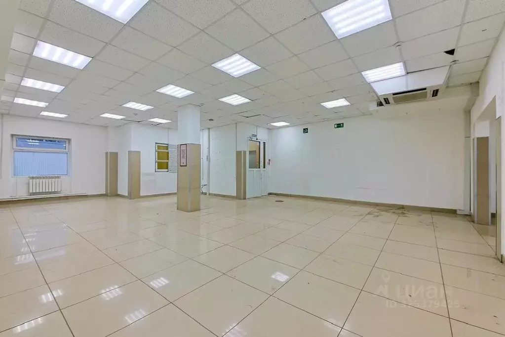 Помещение свободного назначения в Санкт-Петербург Октябрьская наб., ... - Фото 2