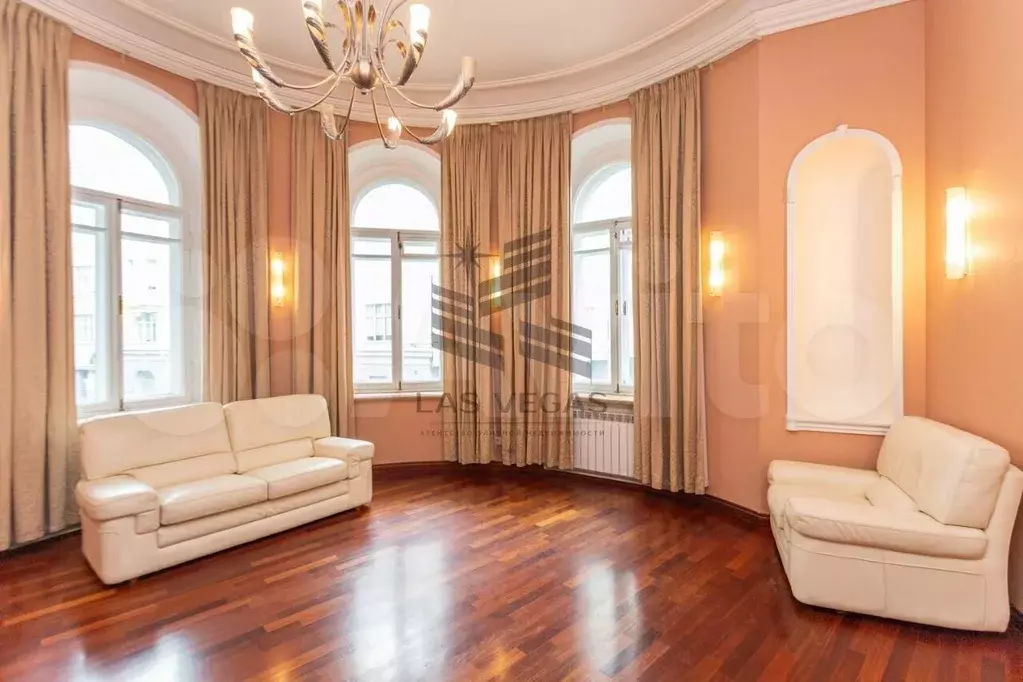 5-к. квартира, 156 м, 2/5 эт. - Фото 0