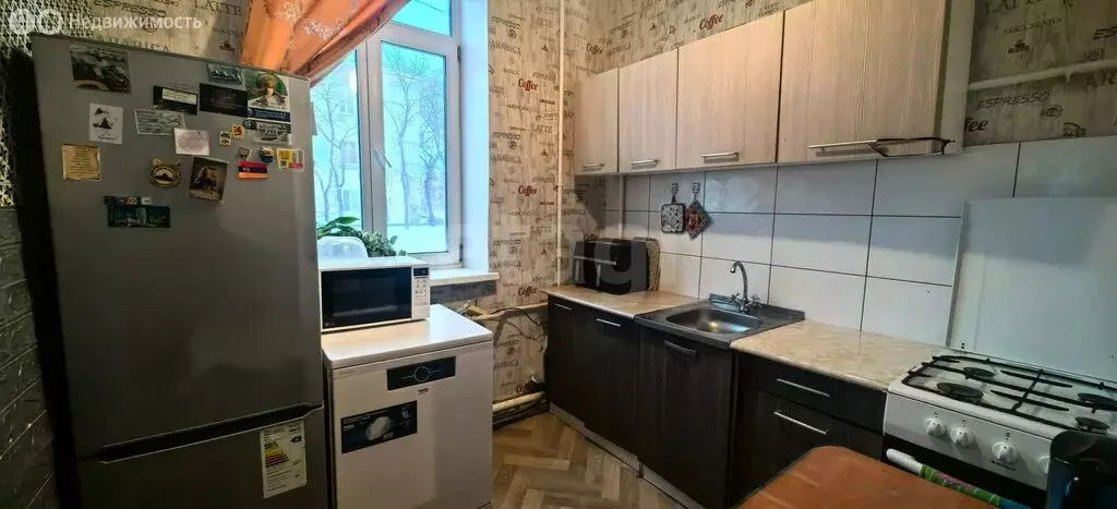 3-комнатная квартира: Озерск, проспект Победы, 29 (62.8 м) - Фото 1