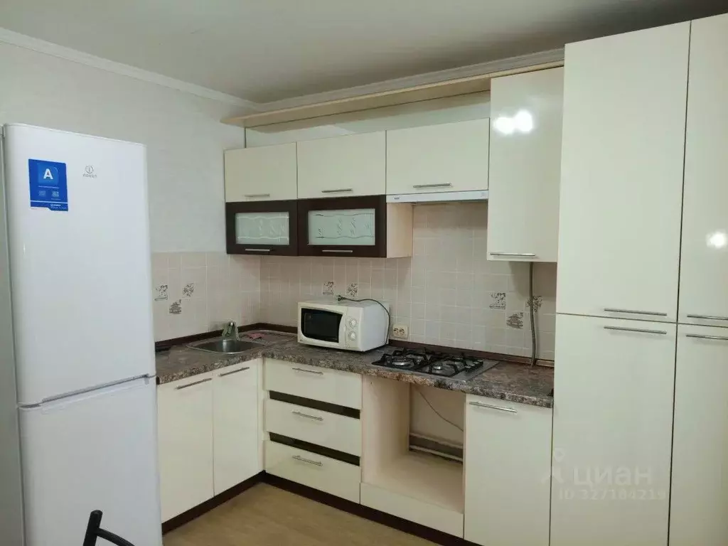 1-к кв. Чувашия, Чебоксары Альгешево мкр, ул. Болгарстроя, 5 (40.0 м) - Фото 1