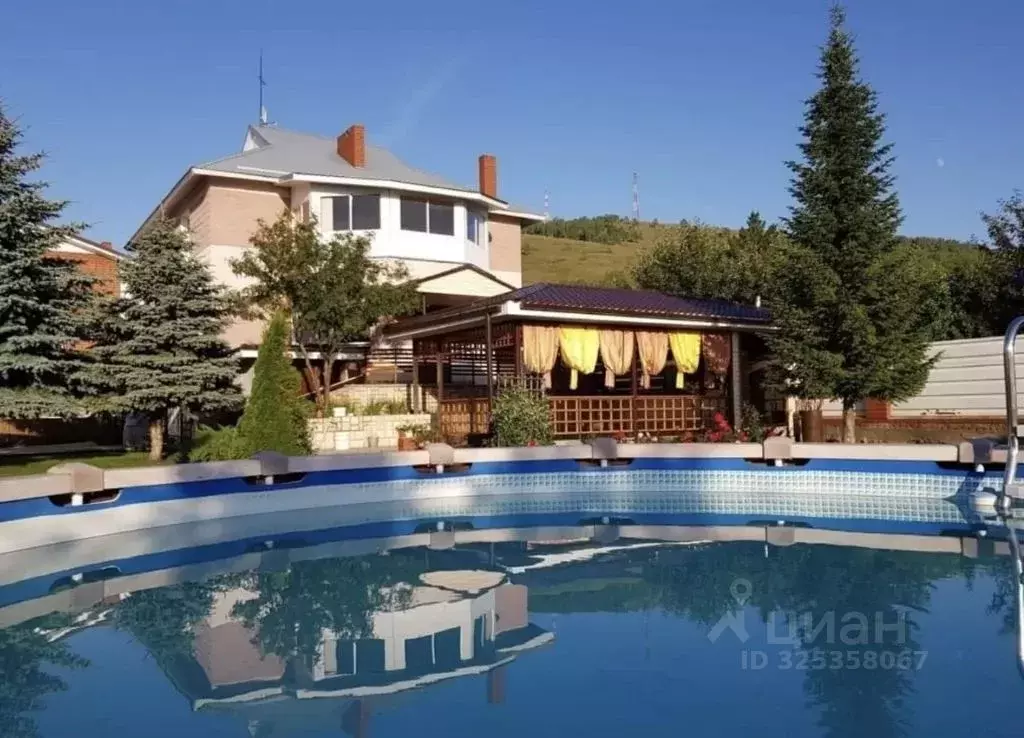 Дом в Башкортостан, Абзелиловский район, Ташбулатовский сельсовет, с. ... - Фото 1