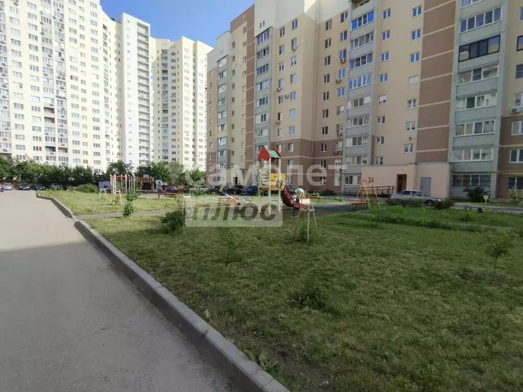 2-комнатная квартира: Саратов, Новоузенская улица, 200В (51.2 м) - Фото 1
