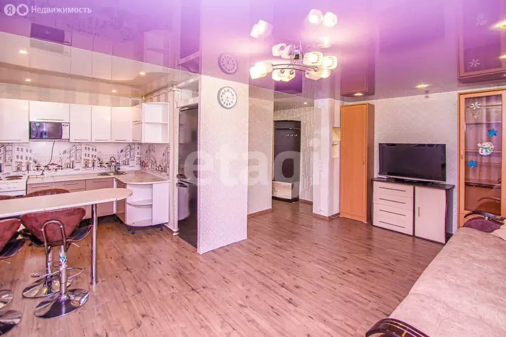 3-комнатная квартира: Улан-Удэ, улица Гагарина, 20 (56 м) - Фото 1