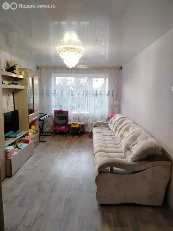 3-комнатная квартира: Омск, микрорайон Заозёрный, улица Глинки, 1 ... - Фото 1