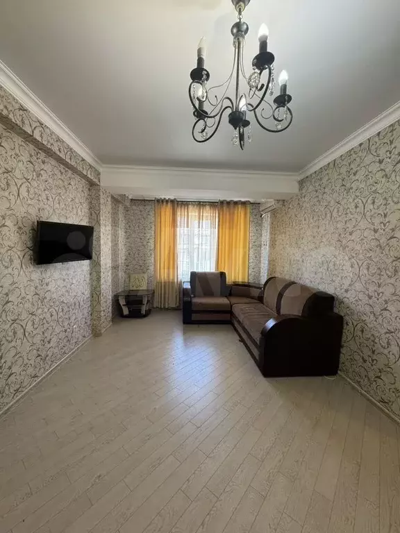 1-к. квартира, 47 м, 8/10 эт. - Фото 0