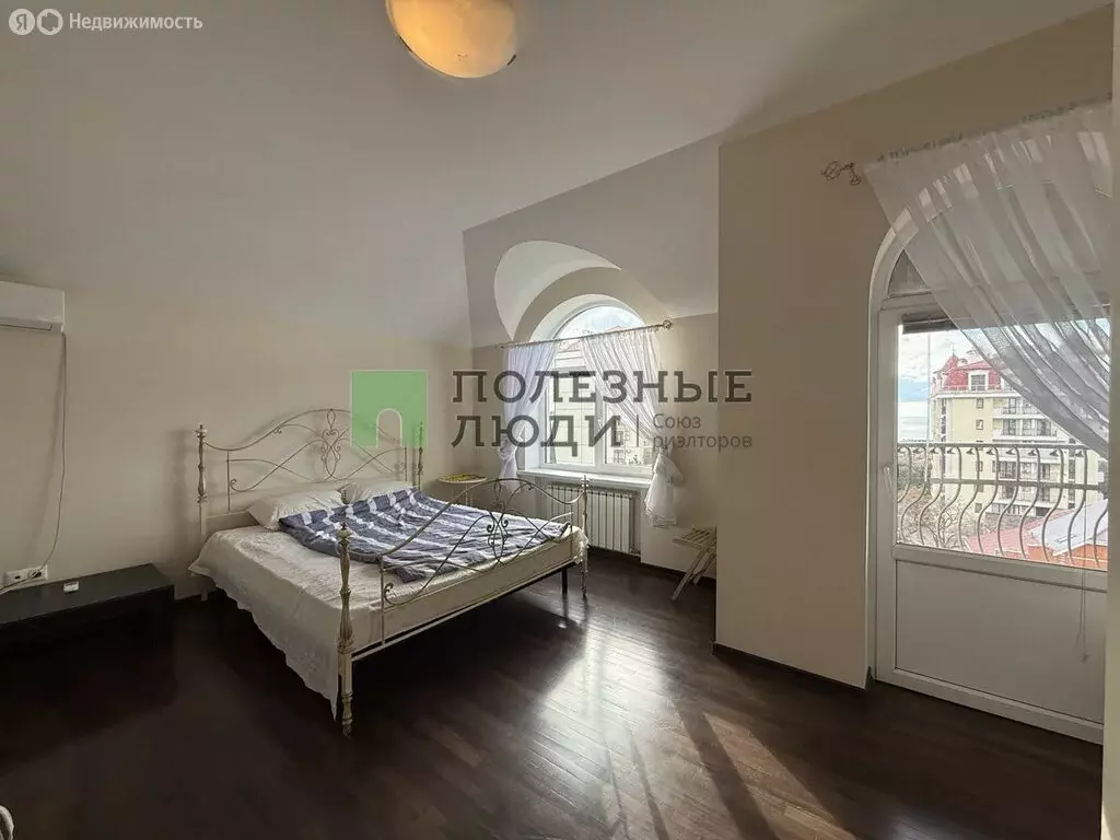 3-комнатная квартира: Геленджик, Геленджикский проспект, 18 (93.1 м) - Фото 2