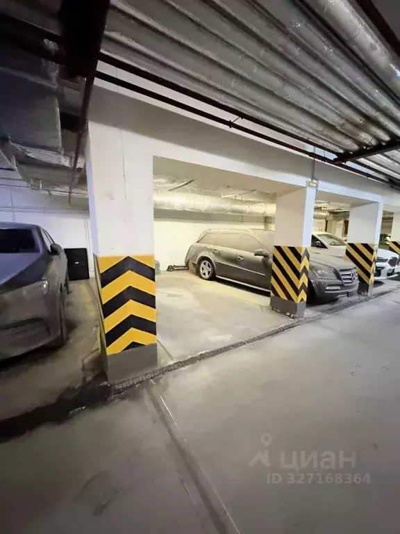 Гараж в Санкт-Петербург Морской просп., 28 (13 м) - Фото 1