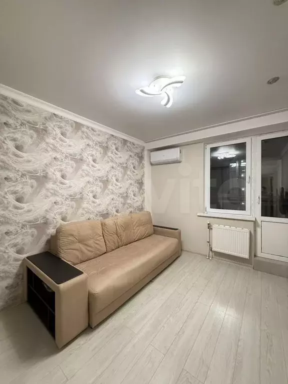 1-к. квартира, 37 м, 8/17 эт. - Фото 0