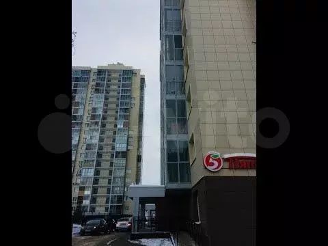 3-к. квартира, 80 м, 2/18 эт. - Фото 1