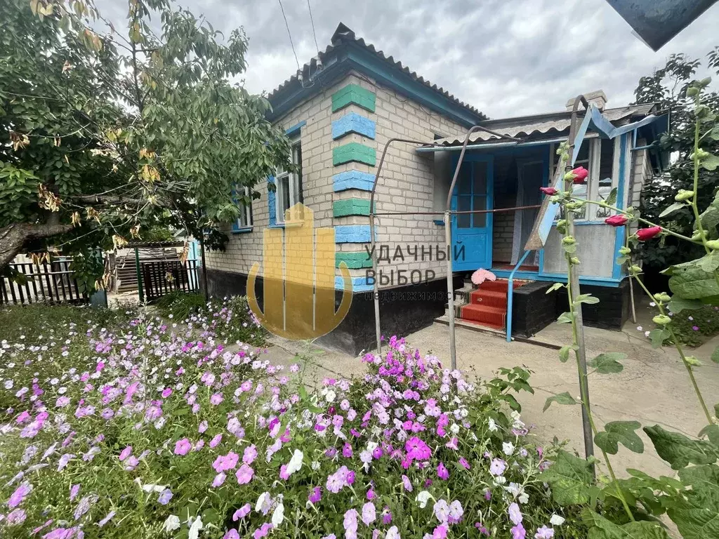 Дом в Ростовская область, Белокалитвинский район, Нижнепопов хут. ... - Фото 1