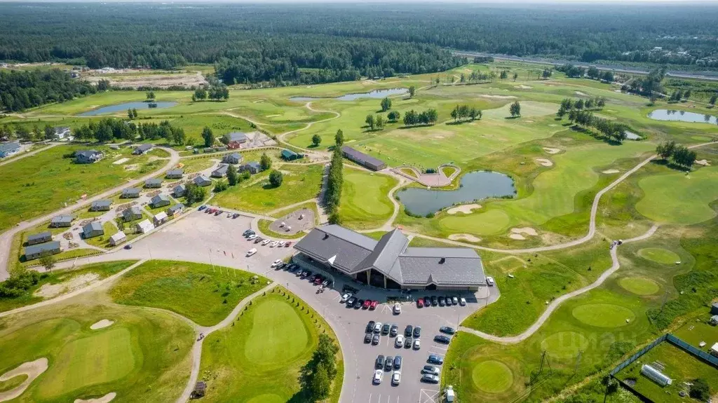 Участок в Ленинградская область, Ломоносовский район, Пениковское ... - Фото 1