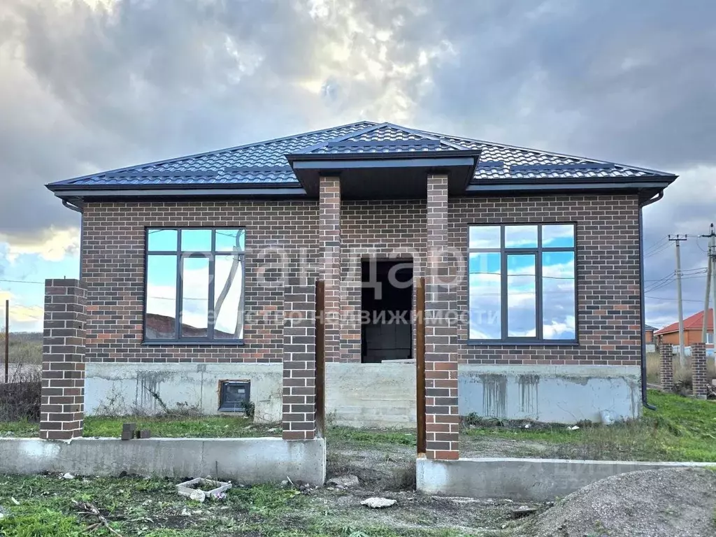 Дом в Ставропольский край, Предгорный муниципальный округ, ... - Фото 1